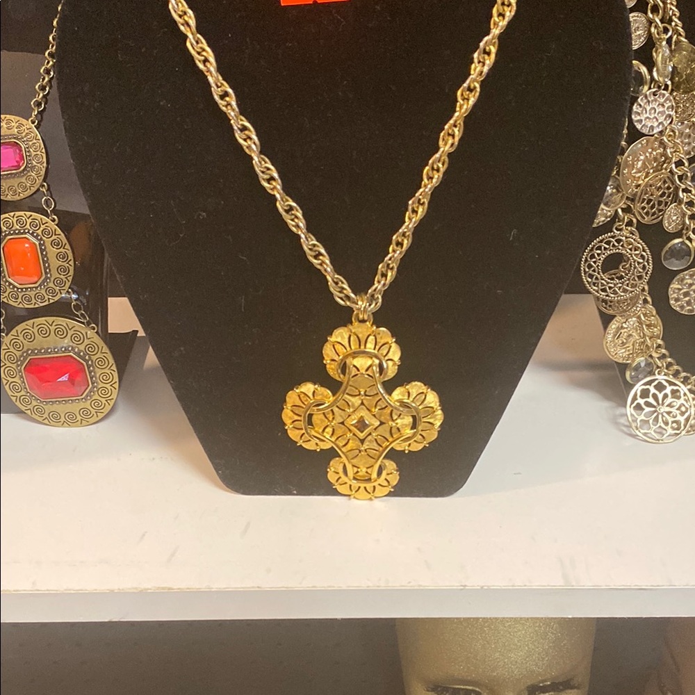 Ornate Gold Cross Pendant Necklace